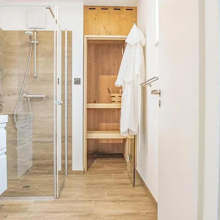 Stunning In Lembruch-duemmer With Sauna *